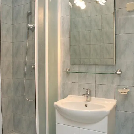 Appartement By The Sea - Perna, Peljesac - 4539 Kuciste